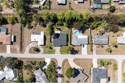 8635 Exeter St, Fort Myers, FL 33907 - Photo 41