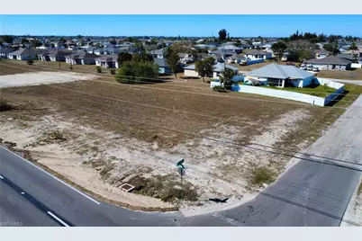 1910 Andalusia Blvd, Cape Coral, FL 33909 - Photo 1