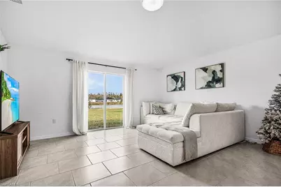 4007 San Clemente Ct, North Fort Myers, FL 33917 - Photo 11
