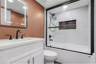 527 SE 6th Ave #B, Cape Coral, FL 33990 - Photo 13