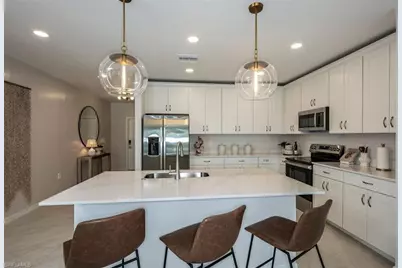 239 Lakeside Breeze Way, Lehigh Acres, FL 33936 - Photo 5