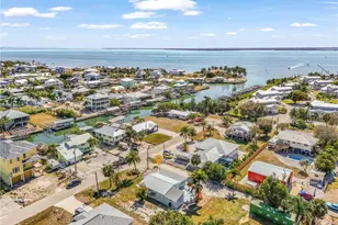 2371 Baybreeze St, Saint James City, FL 33956 - Photo 29