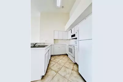 4109 Residence Dr #520, Fort Myers, FL 33901 - Photo 13