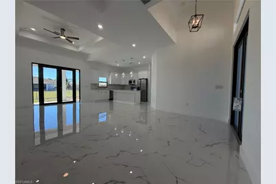 3903 17th St SW, Lehigh Acres, FL 33976 - Photo 3