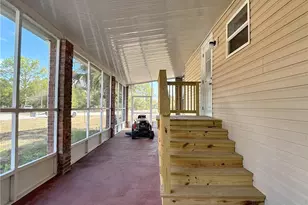 2425 Case Ln, North Fort Myers, FL 33917 - Photo 5