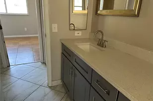 214 SE 7th St, Cape Coral, FL 33990 - Photo 13