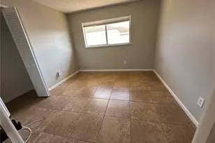 214 SE 7th St, Cape Coral, FL 33990 - Photo 9