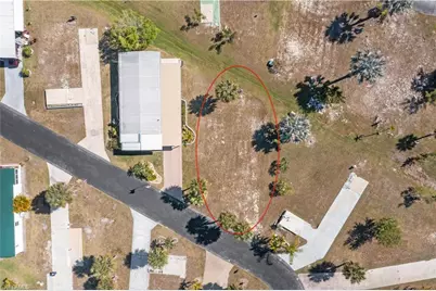 13671 Ovenbird Dr, Fort Myers, FL 33908 - Photo 3