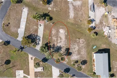 13660 Warbler Dr, Fort Myers, FL 33908 - Photo 3