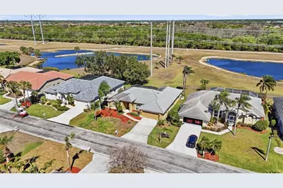 12796 Vista Pine Cir, Fort Myers, FL 33913 - Photo 5