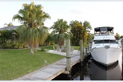 5354 Coral Ave, Cape Coral, FL 33904 - Photo 21