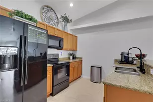 702/704 SE 6th Terrace, Cape Coral, FL 33990 - Photo 3