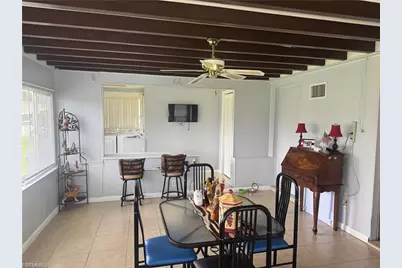 2201 Croton Ct, Lehigh Acres, FL 33936 - Photo 9