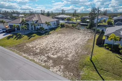 220 NW 39th Ave, Cape Coral, FL 33993 - Photo 3