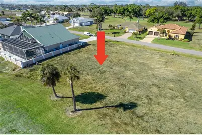 2932 NW 17th Ter, Cape Coral, FL 33993 - Photo 3