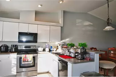 1809/1811 SW Santa Barbara Pl, Cape Coral, FL 33991 - Photo 3