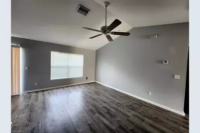977-979 Graystone Ave, Lehigh Acres, FL 33974 - Photo 5