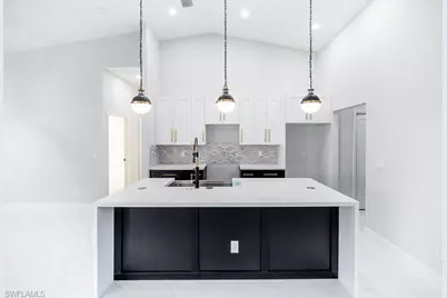 3313 36th St SW, Lehigh Acres, FL 33976 - Photo 9