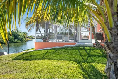 2007 NE 1st Ave, Cape Coral, FL 33909 - Photo 11