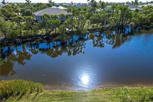 1016 Fish Crow Rd, Sanibel, FL 33957 - Photo 3