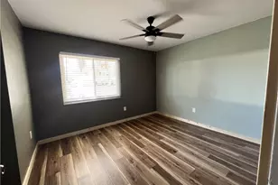 4040 S Edgewater Cir, Labelle, FL 33935 - Photo 5