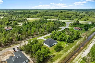 413 Hedgewood St, Lehigh Acres, FL 33974 - Photo 37