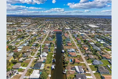 1422 SE 20th St, Cape Coral, FL 33990 - Photo 15