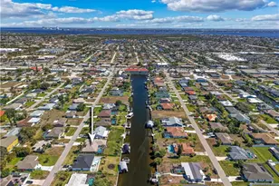 1422 SE 20th St, Cape Coral, FL 33990 - Photo 15