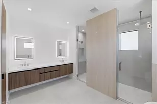 2220 SW 50th Ln, Cape Coral, FL 33914 - Photo 21