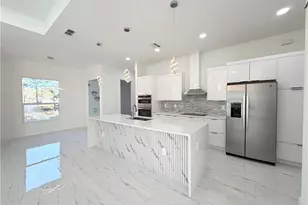 818 State Ave, Lehigh Acres, FL 33972 - Photo 9