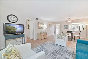 5445 Peppertree Dr, Fort Myers, FL 33908 - Photo 9