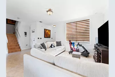 15111 NW 8th St, Pembroke Pines, FL 33028 - Photo 17