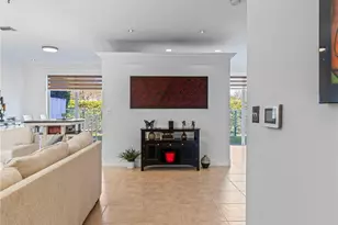 15111 NW 8th St, Pembroke Pines, FL 33028 - Photo 7