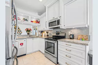 15111 NW 8th St, Pembroke Pines, FL 33028 - Photo 25