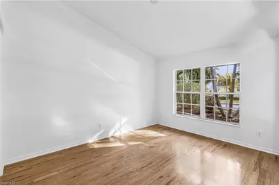 2236 SE 11th Pl, Cape Coral, FL 33990 - Photo 5