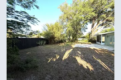 1354 Stadler Dr, Fort Myers, FL 33901 - Photo 5