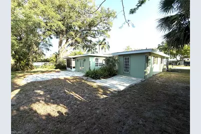 1354 Stadler Dr, Fort Myers, FL 33901 - Photo 7