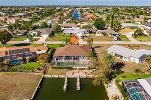 828 SW 52nd St, Cape Coral, FL 33914 - Photo 31