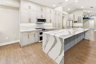 6840 Hendry Creek Dr, Fort Myers, FL 33908 - Photo 3