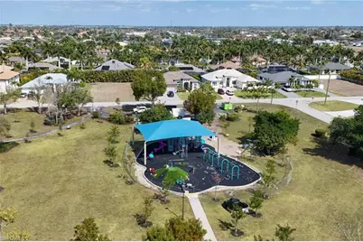 1813 SW 50th Ter, Cape Coral, FL 33914 - Photo 35