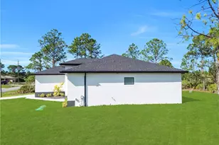 2700 42nd St W, Lehigh Acres, FL 33971 - Photo 13