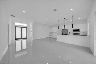 2700 42nd St W, Lehigh Acres, FL 33971 - Photo 21