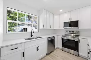 137 Dow Ln, North Fort Myers, FL 33917 - Photo 15