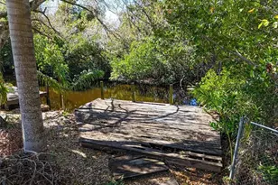 137 Dow Ln, North Fort Myers, FL 33917 - Photo 33