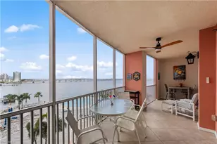 2745 1st St, Fort Myers, FL 33916 - Photo 3