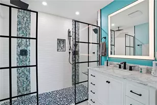 1714 Bikini Ct, Cape Coral, FL 33904 - Photo 9