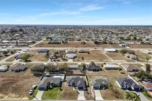 2200 NE 9th Ave, Cape Coral, FL 33909 - Photo 25