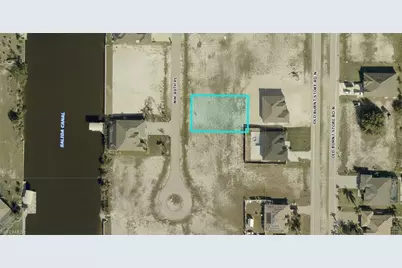 1427 NW 40th Pl, Cape Coral, FL 33993 - Photo 1