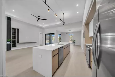 2858 SW 25th Pl, Cape Coral, FL 33914 - Photo 5