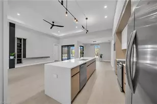 2858 SW 25th Pl, Cape Coral, FL 33914 - Photo 5